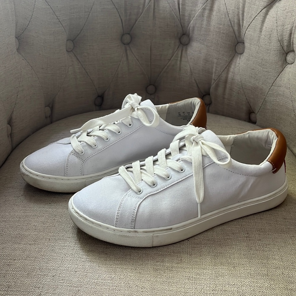 J.McLaughlin Canvas Sneakers Sz 8